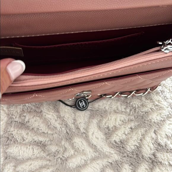 CC Pink Quilted Women's Bag - Picture 9 of 11